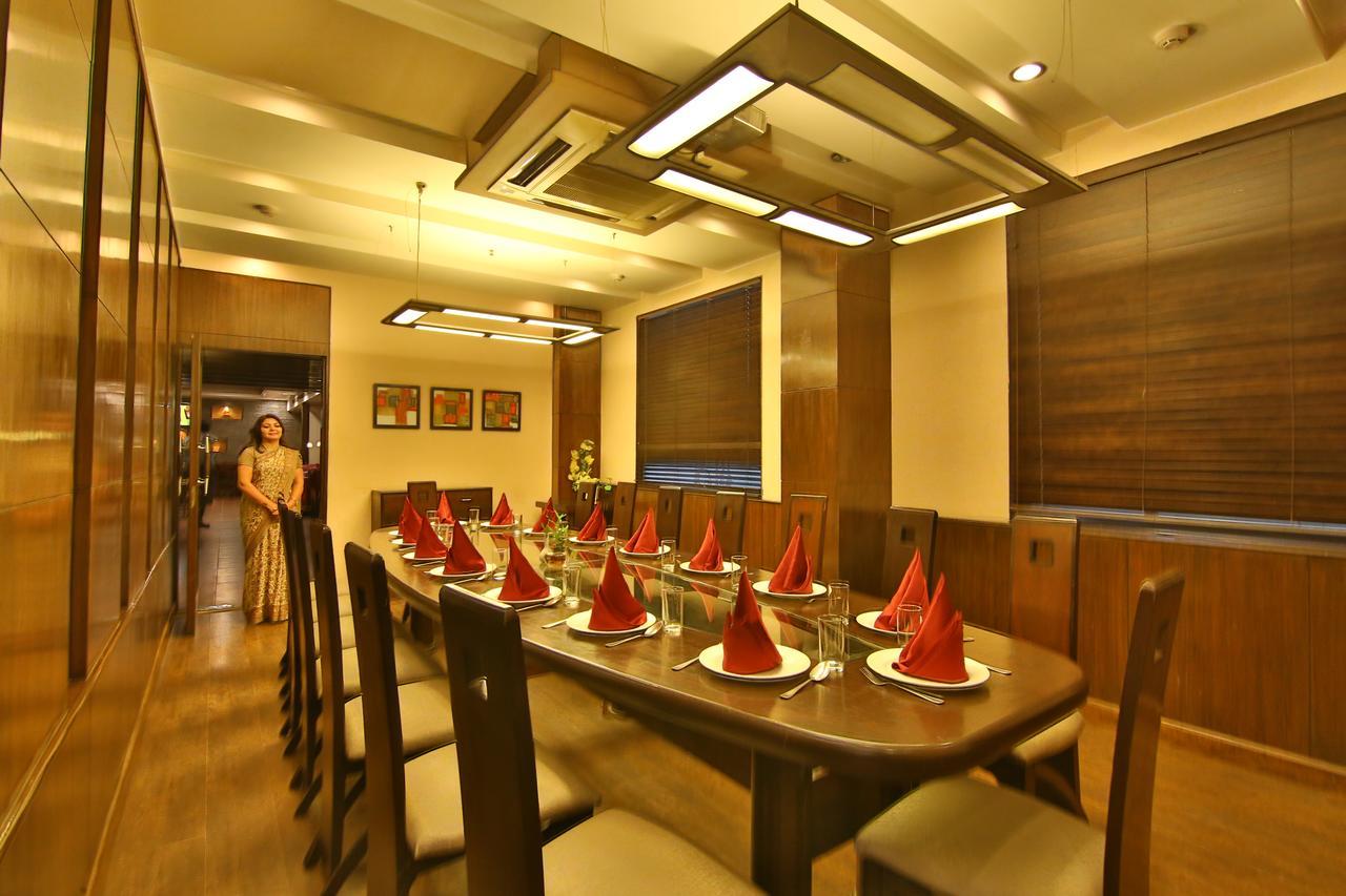 Cs Boutique Hotel Faridabad Zewnętrze zdjęcie