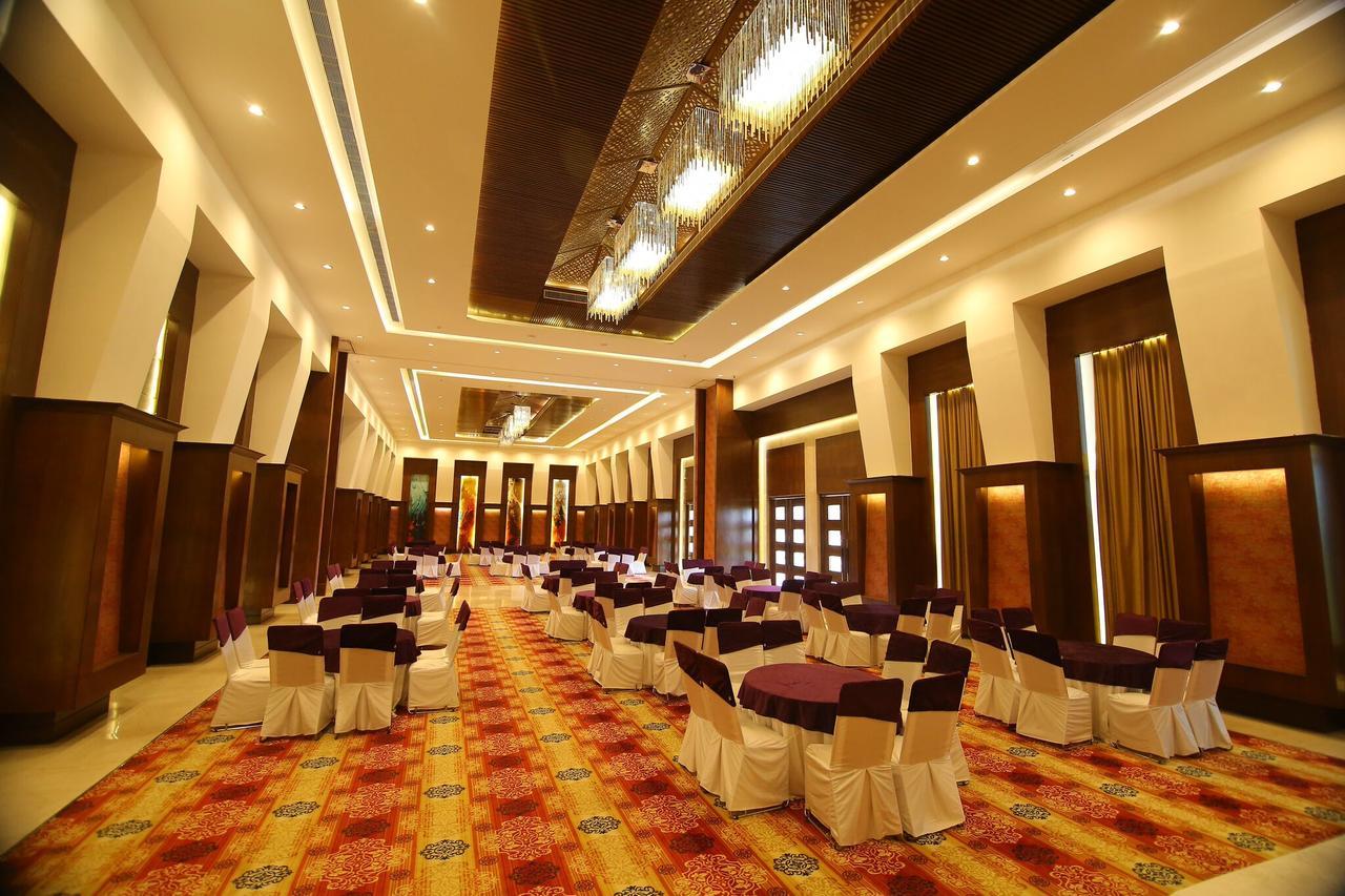 Cs Boutique Hotel Faridabad Zewnętrze zdjęcie
