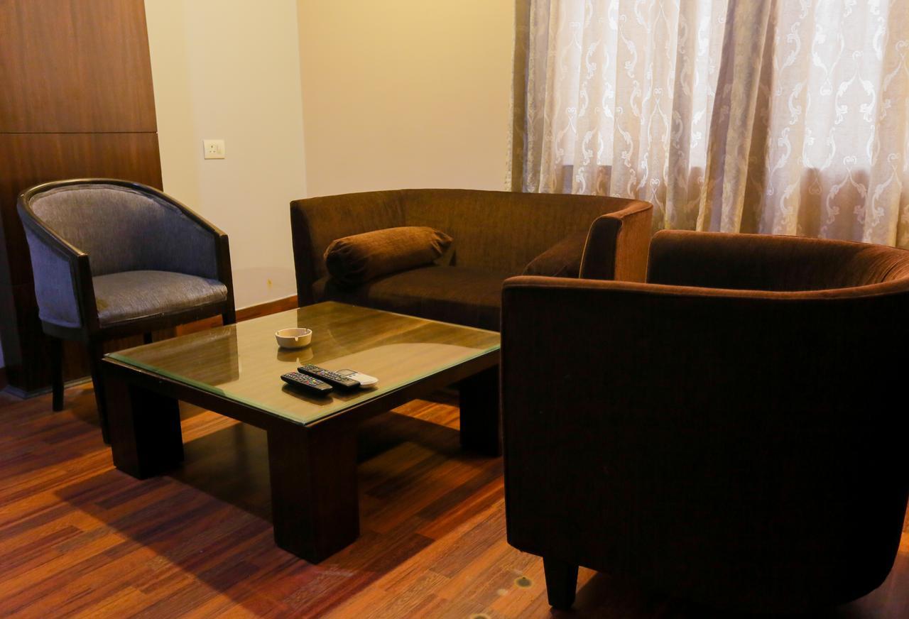 Cs Boutique Hotel Faridabad Zewnętrze zdjęcie