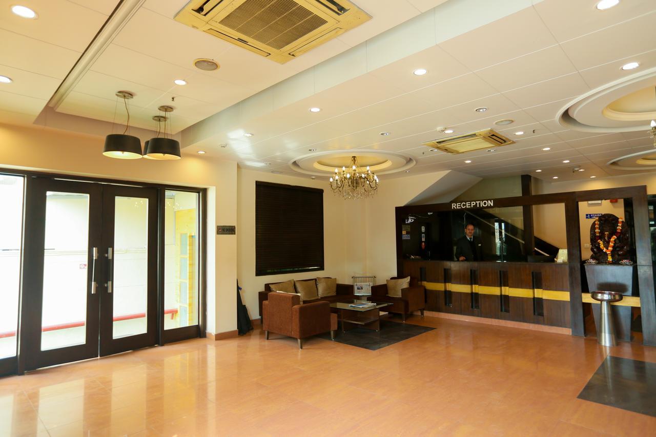 Cs Boutique Hotel Faridabad Zewnętrze zdjęcie